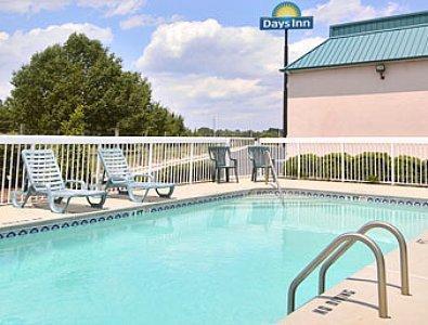Days Inn By Wyndham Saint Pauls Instalações foto